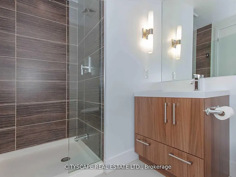 39 Sherbourne St #703 — Photo 13