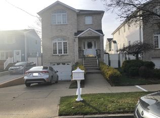 420 Yetman Ave, Staten Island, NY 10307