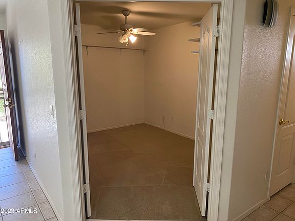 3rd image of 10636 W ROSS Avenue