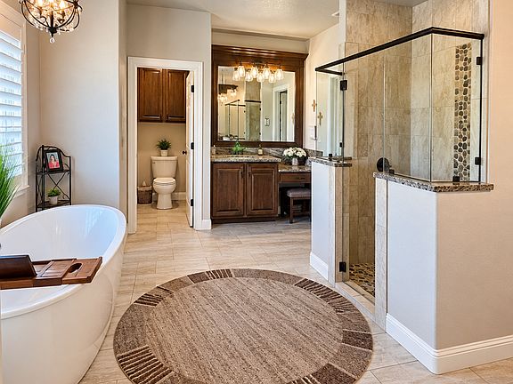 4th image of 101 Sugartree Cir