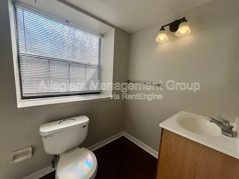 2807 Rio Grande Trl — Photo 14