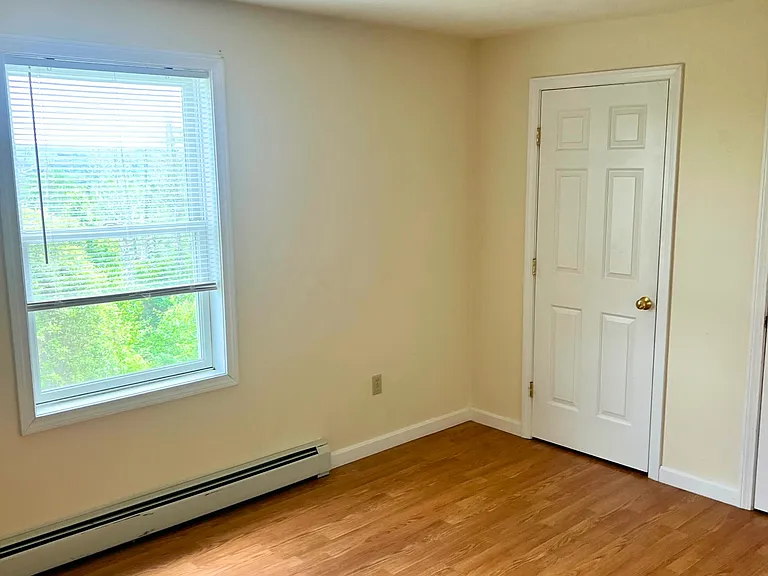 12 Colby Way — Photo 4