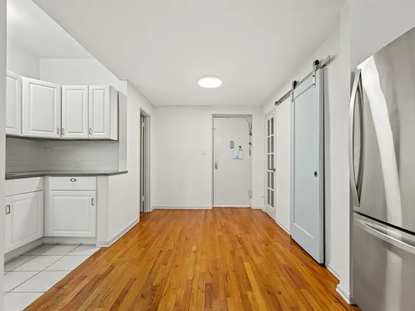 3203 Nostrand Avenue image 3 of 12