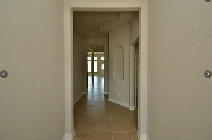 16911 Lady Bird Lake Ct — Photo 3