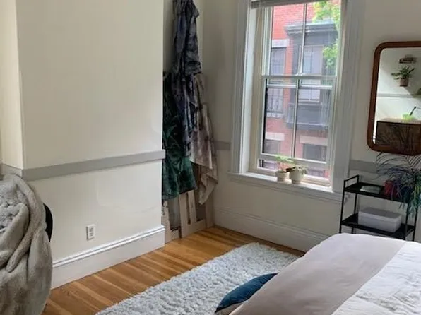 8 Fayette St, Boston, MA