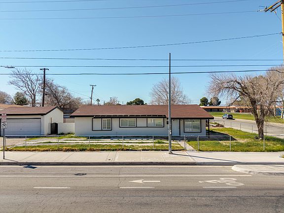4th image of 44961 5th St E
