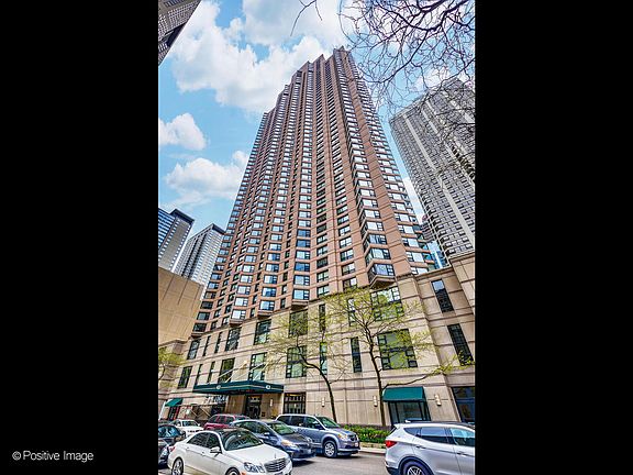 2nd image of 401 E Ontario St APT 1909