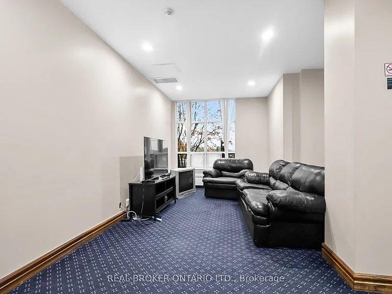 1720 Eglinton Ave E #601 — Photo 26