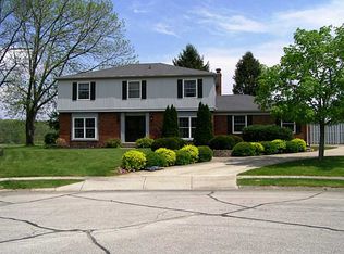 11 Chapman Ct, Greenfield, IN 46140