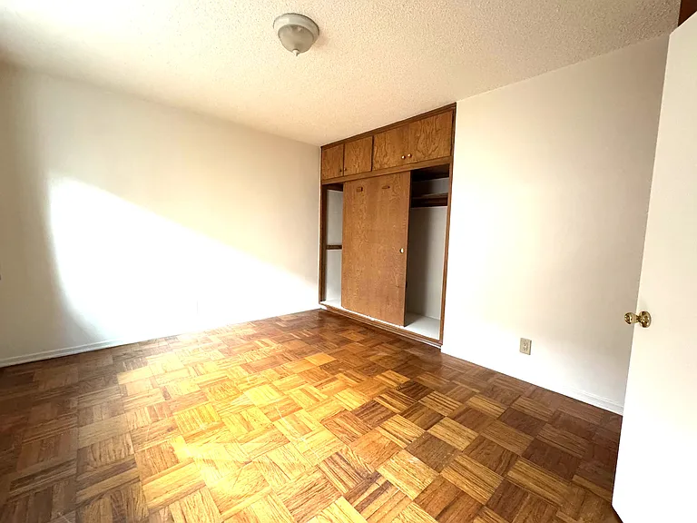 1722 Armacost Ave #1 — Photo 12