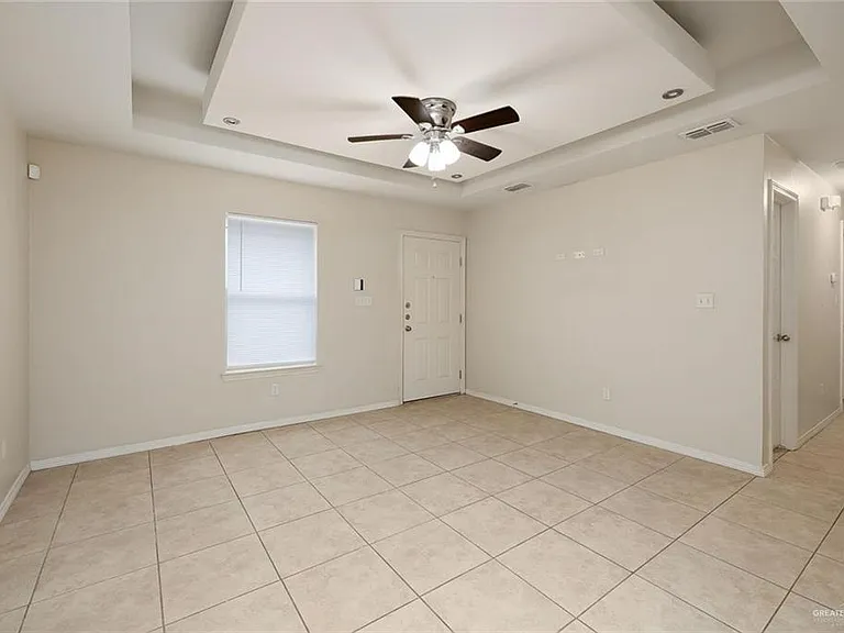 2208 Taxco Ct #4 — Photo 5