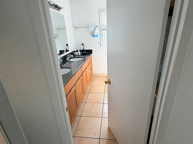 1780 Leroy Ave #21 — Photo 8