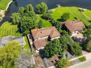 918 Plainfield Rd, Downers Grove, IL 60516