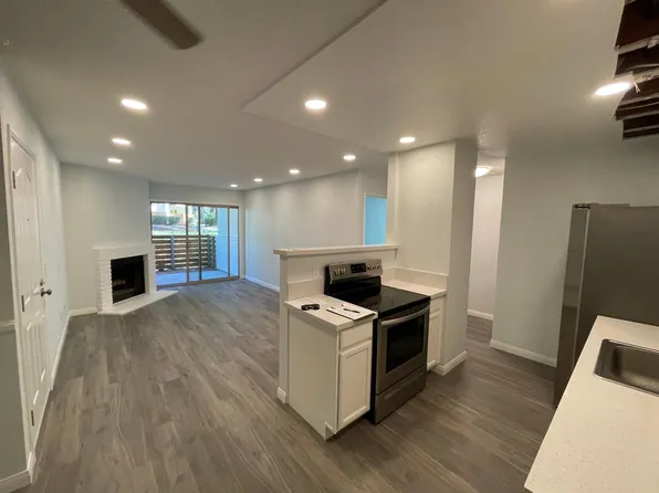 1810 S El Camino Real S #101, Encinitas, CA 92024