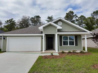 6476 Firefly Dr, Milton, FL 32583