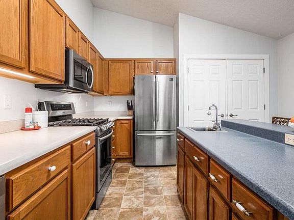 2nd image of 1372 Pine Wild Dr