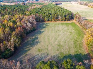 415 High School Rd, Teachey, NC 28464