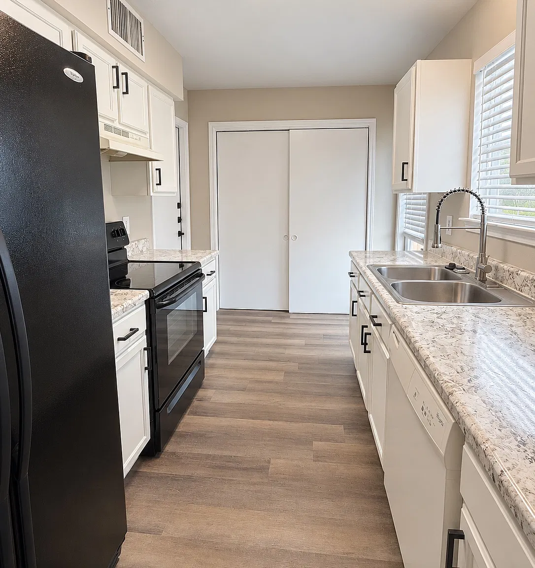 152 Whisper Way — Photo 1