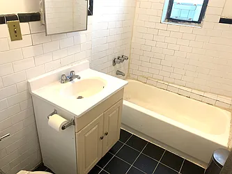 Rented by Tapiro Realty