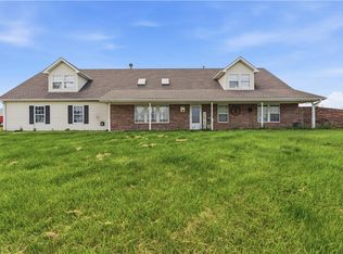 11449 Starr School Rd, Odessa, MO 64076