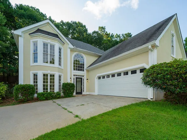 5070 Verbena Cir, Atlanta, GA 30318