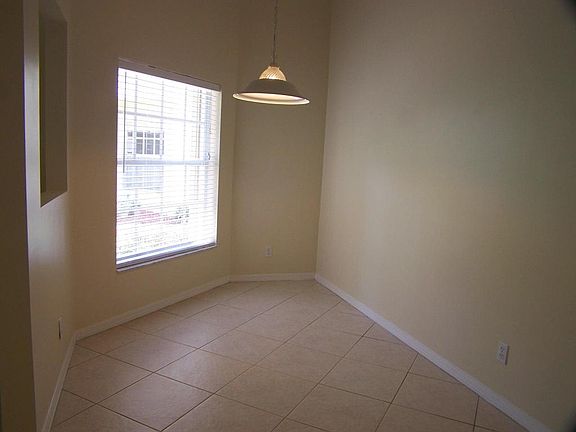 5th image of 9420 Swansea Ln