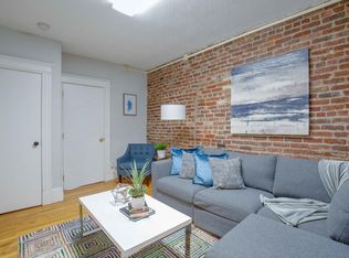 284 Cambridge St #1B, Boston, MA 02114