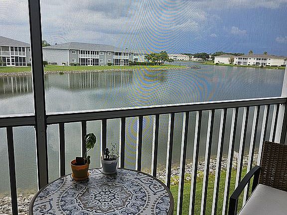 4th image of 12274 SW Kingsway Cir #2206