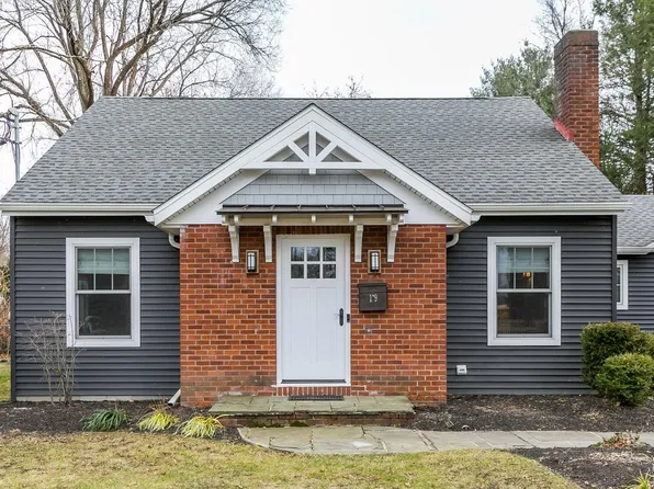 19 Linden Avenue, Red Hook, NY 12571