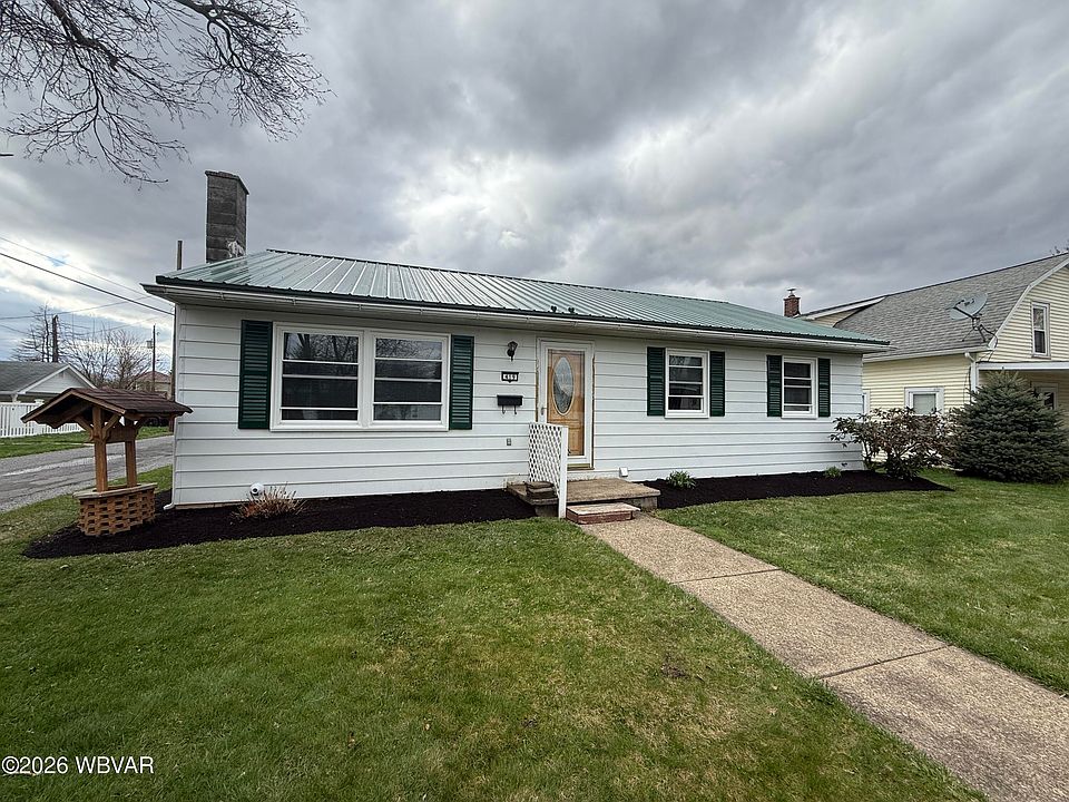 1st image of 419 Bennett St