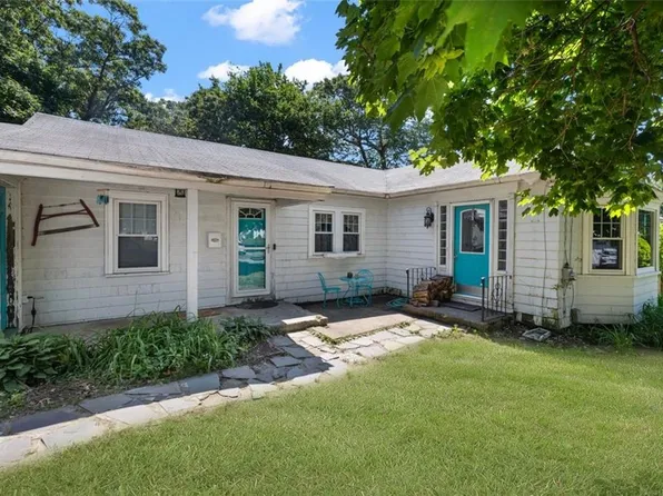 244 Sumner Ave, Warwick, RI 02888