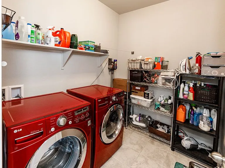 9032 Bugaboo Dr — Photo 76
