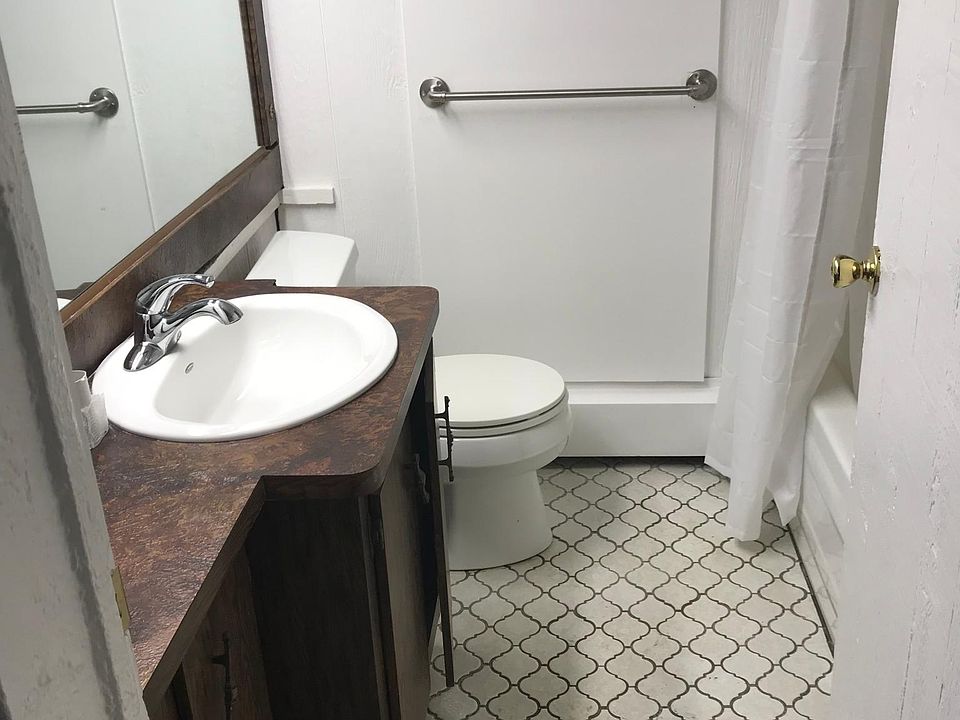 1st image of 26328 Harper Ave #2
