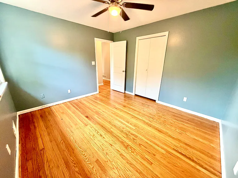 4111 Caven Ct — Photo 8