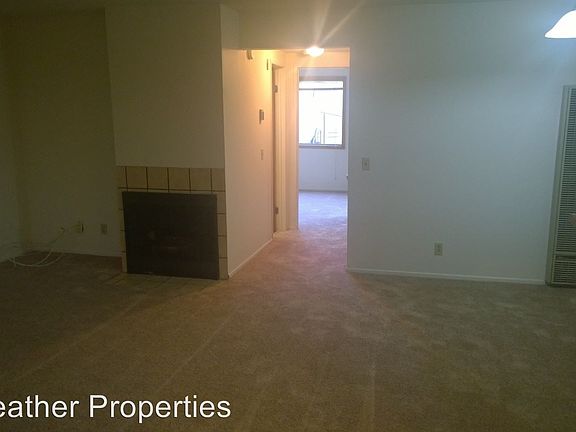 3rd image of 261 Temple Ave APT 203