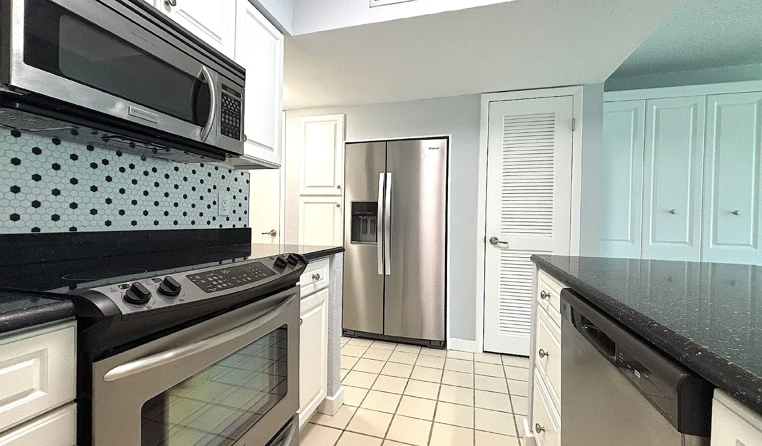 1437 N Atlantic Ave — Photo 4