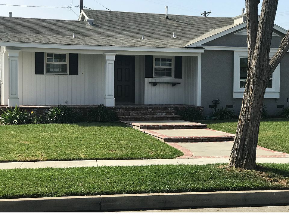 2nd image of 6416 E Los Arcos St