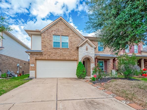 18302 Mossy Creek Ln