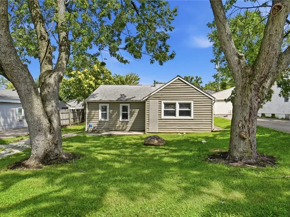 1864 Montgomery Ave, Fairborn, OH 45324