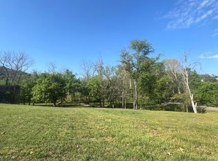 5269 McGinnis Rd, Morristown, TN 37814