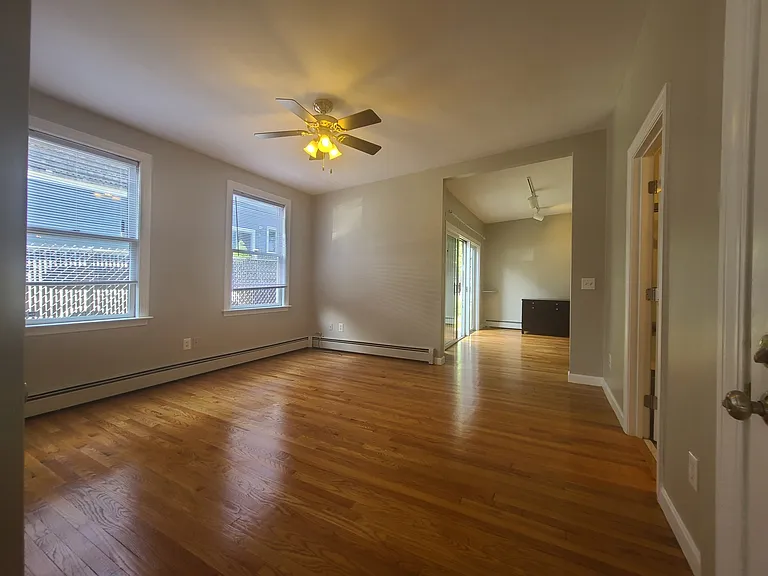 9 Vinton St #1 — Photo 14