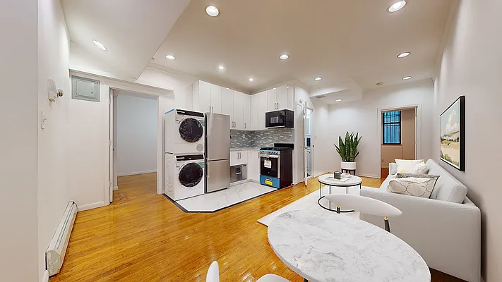 Rented by Bond New York | media 2