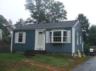 556 Brockton Ave, Abington, MA 02351