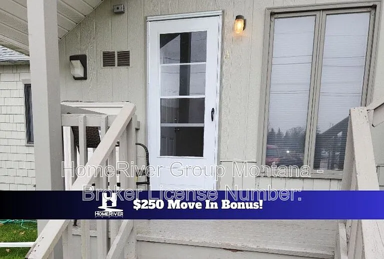 724 Strand Ave #A — Photo 1
