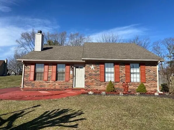 915 Juniper Dr, Maysville, KY 41056
