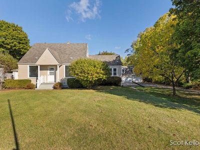 1355 Four Mile Rd NE, Grand Rapids, MI, 49525