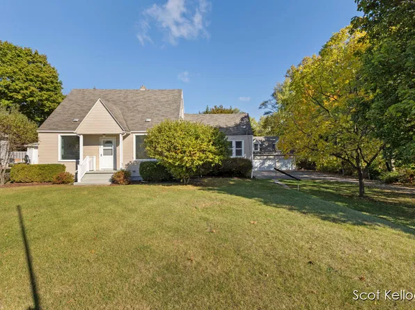 1355 Four Mile Rd NE, Grand Rapids, MI 49525