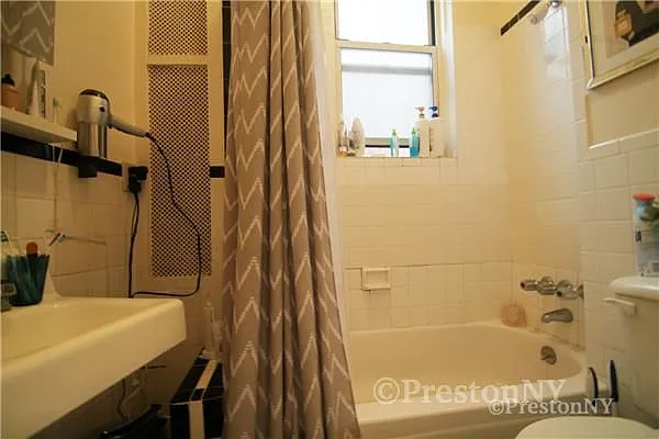 Rented by JM Preston Properties LLC | media 6