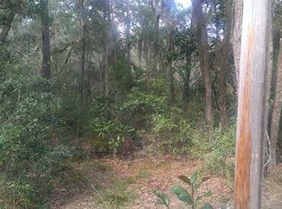 Red Barn Rd, Freeport, FL 32439