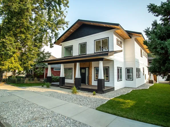 816 & 818 E Young Ave, Coeur D Alene, ID 83814
